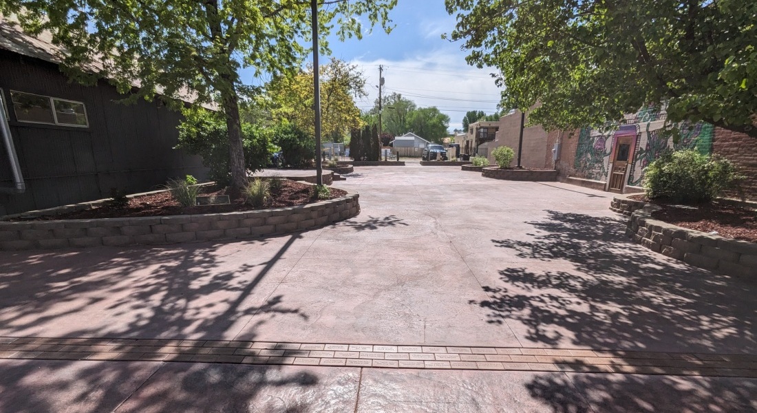 City of Aztec - Main Avenue Courtyard